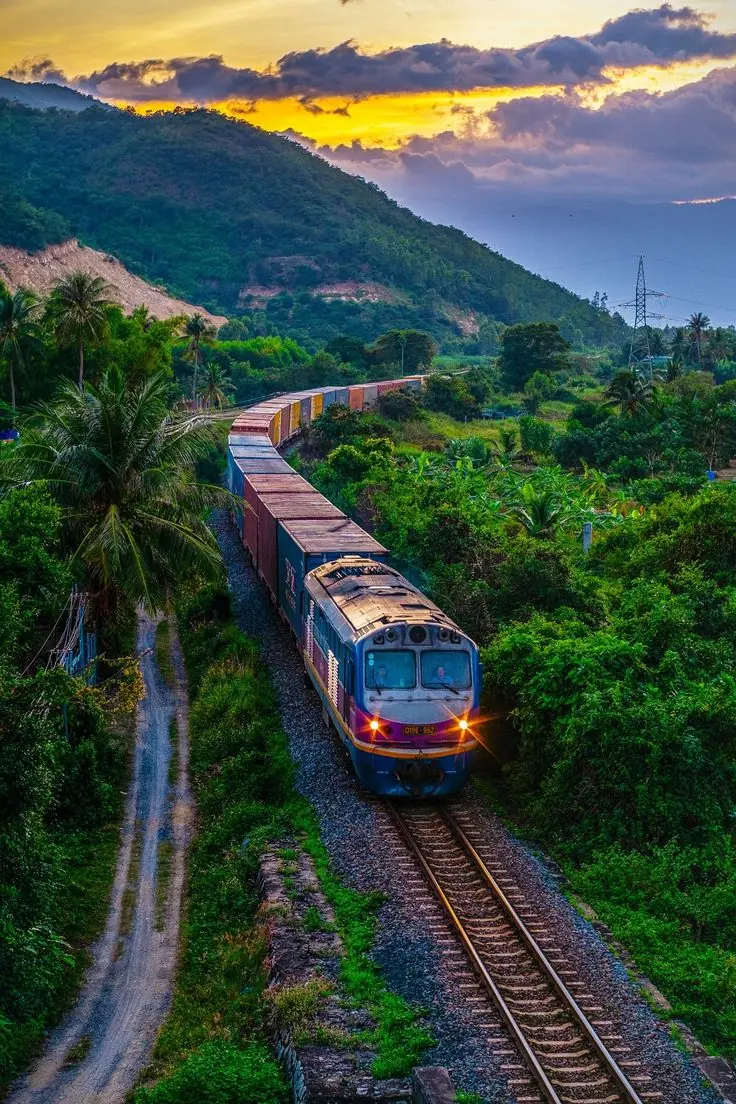 TÀU HÀ NỘI QUY NHƠN